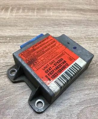 Mazda 626 Airbag control unit/module GE4T57K30D