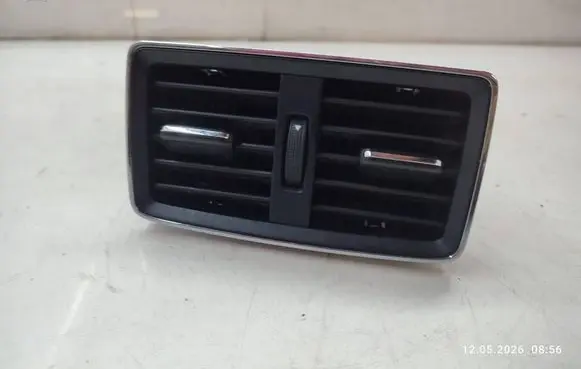Skoda Karoq Rear air vent grill 565819203