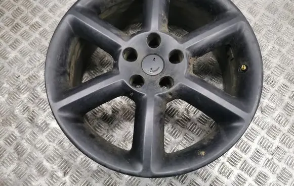 R18 alloy rim