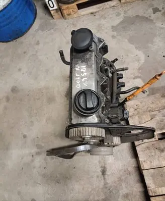 Volkswagen Golf IV Engine