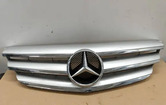 Mercedes-Benz B W245 Front grill 888008869