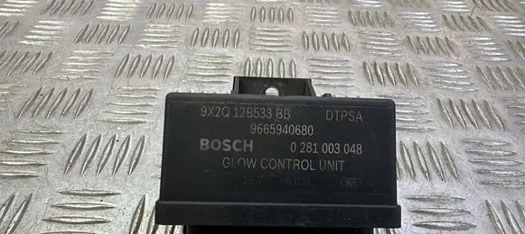 Land Rover Range Rover Sport L494 Glow plug pre-heat relay 9X2Q12B533BB 9665940680 0281003048