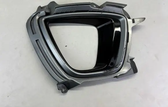KIA Sorento Front fog light trim/grill 86526-C5040 K3383