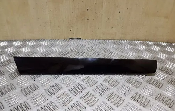 Volkswagen Touareg II Rear door card trim 7P6867449B