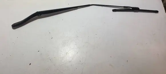 Renault Clio V Front wiper blade arm 288865010R