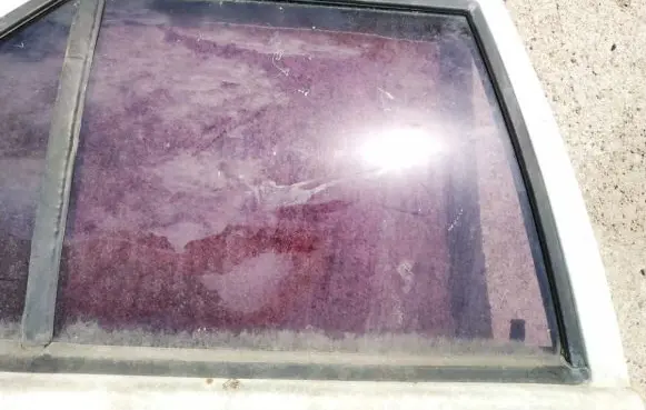 Renault 19 Rear door window glass