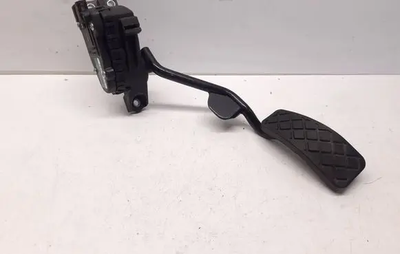 Audi A4 S4 B7 8E 8H Accelerator throttle pedal 8E2721523E 6PV00802034