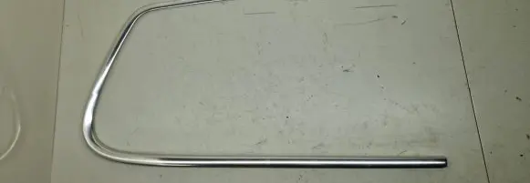 Volkswagen PASSAT B6 Rear side glass trim 3C9853346