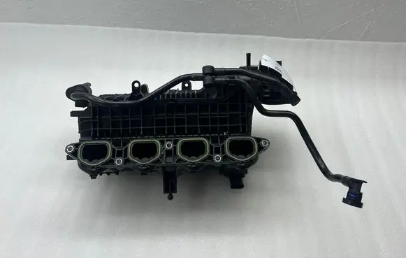 Cupra Formentor Intake manifold 04E129711M 04E145749M