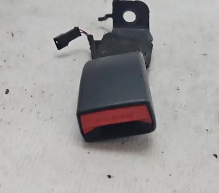 BMW 3 F30 F35 F31 Rear seatbelt buckle 619636700C