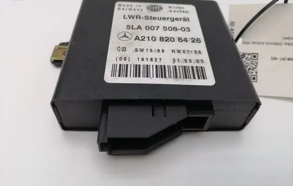 Mercedes-Benz CLK A208 C208 Light module LCM A2108206426 5LA00750803 191827310500