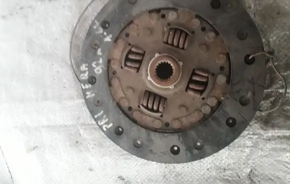 Nissan Primera Clutch pressure plate 