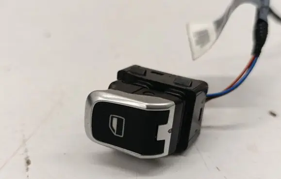 Audi A3 S3 8V Electric window control switch 8V0959855A