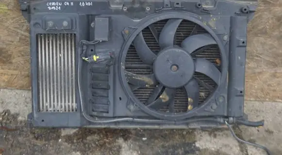 Citroen C4 II Radiator support slam panel