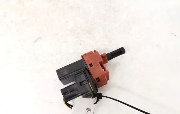 Ford Fiesta Brake pedal sensor switch 2s6t7c534aa 2s6t-7c534-aa