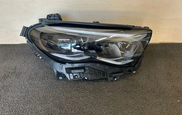 Mercedes-Benz E W214 Headlight/headlamp A2149068003 LE21A6468 2511250032