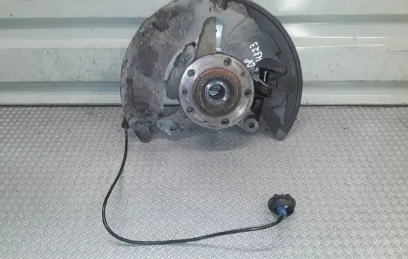 Citroen C5 Front wheel hub spindle knuckle 