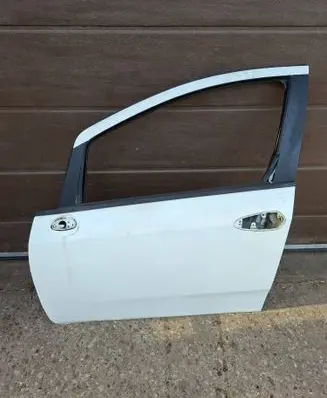 Fiat Punto Evo Front door
