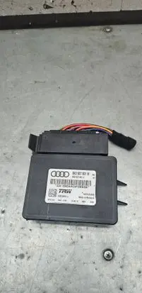Audi A4 S4 B8 8K Hand brake control module 8K0907801N 8K0907801J A2C872