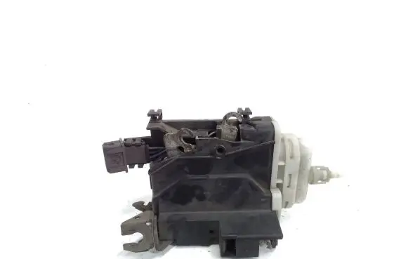 Audi A6 S6 C4 4A Front door lock 4A1837016D