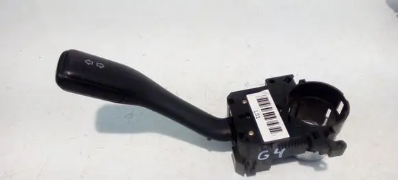 Volkswagen Golf IV Indicator stalk 8L0953513G