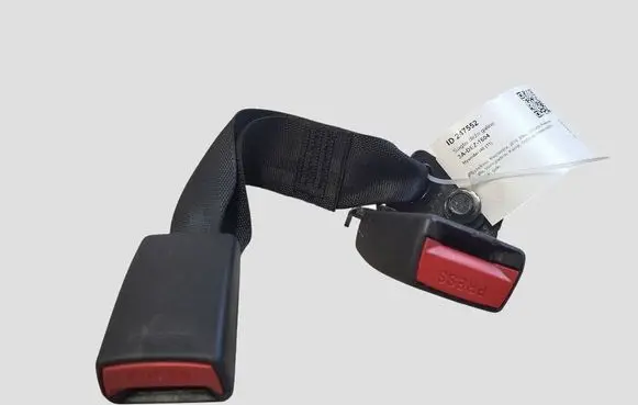 Hyundai i40 Rear seatbelt buckle