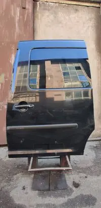 Volkswagen Caddy Side sliding door 