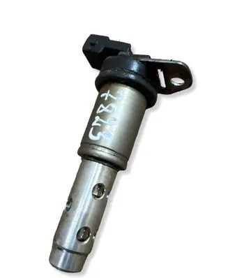 BMW 3 E90 E91 Camshaft vanos timing valve 7585425
