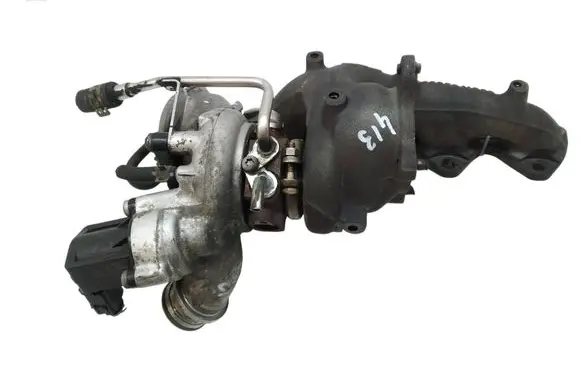 Volkswagen PASSAT B6 Turbo 03C145702A