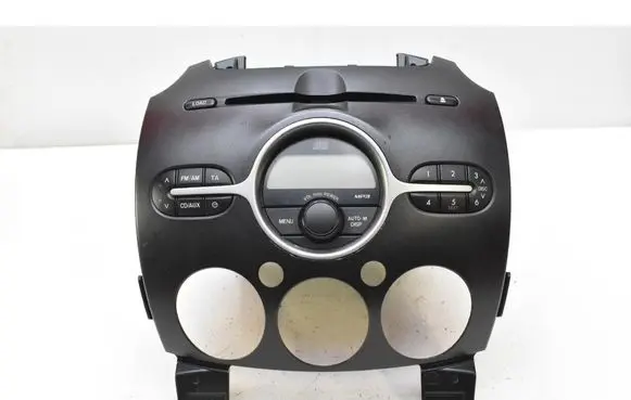 Mazda 2 Radio/CD/DVD/GPS head unit DL40669R0A