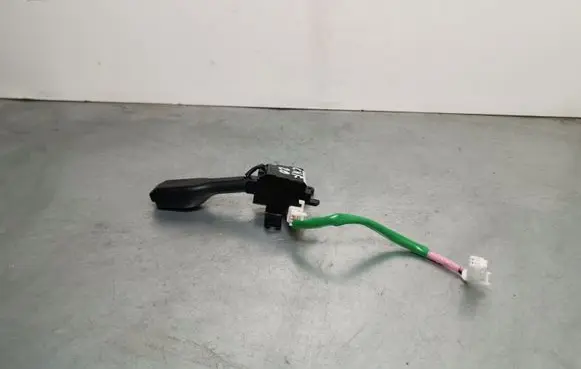 Toyota C-HR I Cruise control stalk 18A174