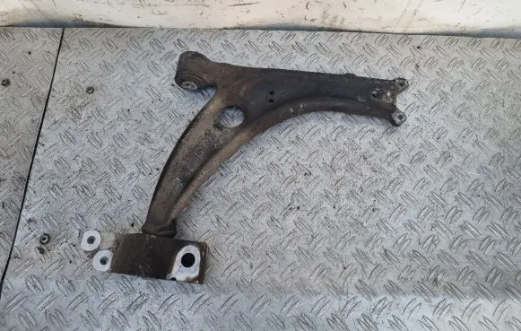 Volkswagen PASSAT CC Front lower control arm/wishbone 3C0407153B