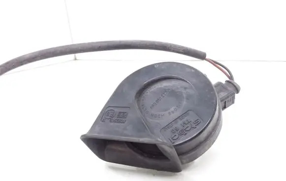 Audi A6 S6 C5 4B Horn signal 4B0951223A