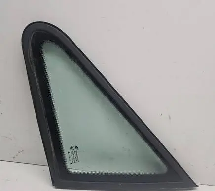 Ford Galaxy Front triangle window/glass 