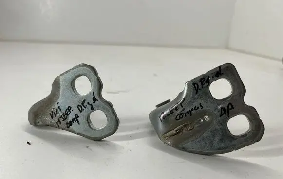 Jeep Compass Rear door hinge set 68708656AA 68306524AA