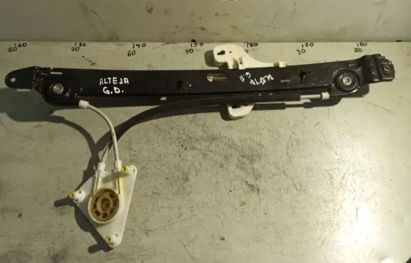 Seat Altea Rear window lifting mechanism without motor ALTE1A