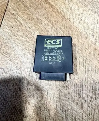 Mercedes-Benz E W211 Tow bar trailer control unit/module 58207001