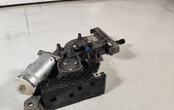 Mercedes-Benz E W212 Tailgate boot lock/latch motor A2128203742