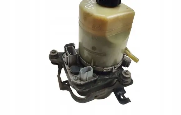 Ford Focus Power steering pump 4M51-3K514-BD