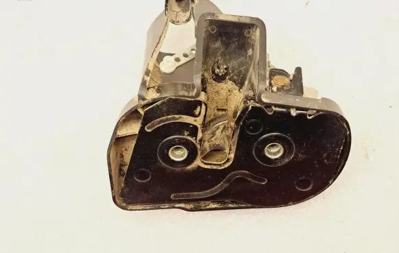 Volkswagen Caddy Sliding door lock 7H0843604 2K0843604
