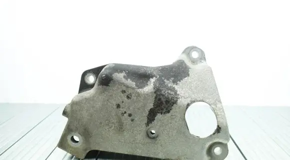 BMW 5 F10 F11 Engine mounting bracket 6781241