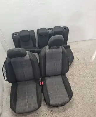Opel Corsa F Seat set 