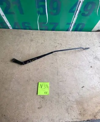 Volkswagen Golf IV Front wiper blade arm 1J1955410A