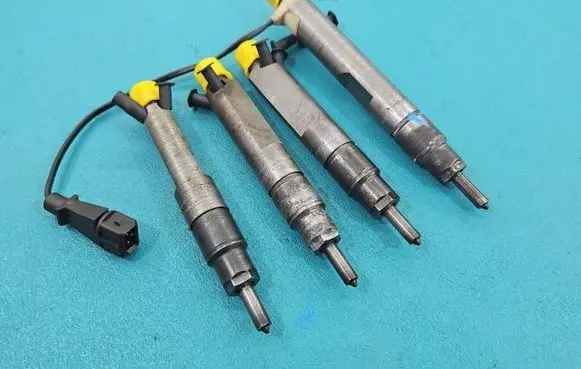 Volkswagen PASSAT B5.5 Fuel injector 028130201T IMPRK1388887