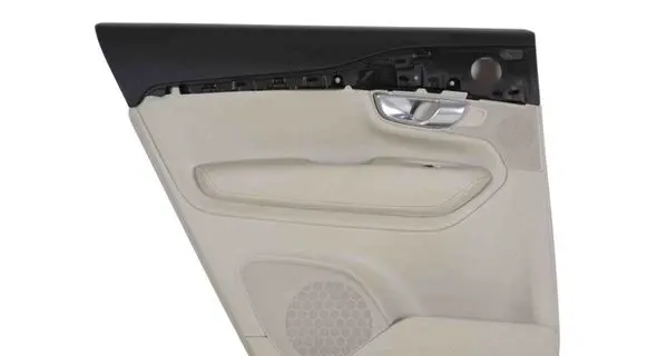 Volvo XC90 Rear door card panel trim 31393115