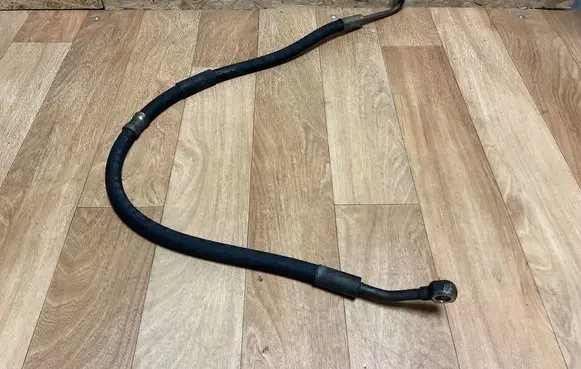 BMW 5 E39 Power steering hose/pipe/line 6750197