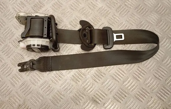 Front seatbelt