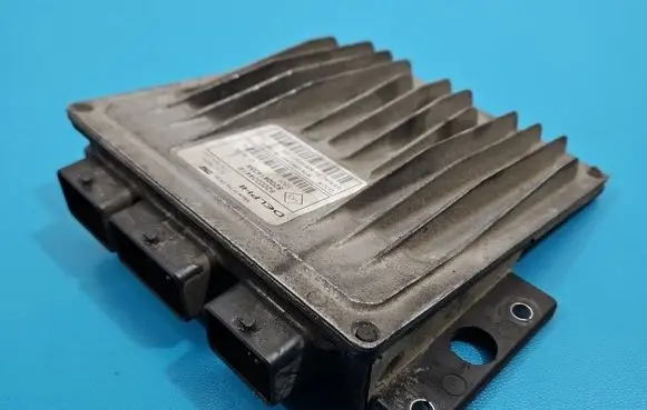 Renault Scenic II - Grand scenic II Engine control unit/module ECU 8200334419 IMPRK1543665