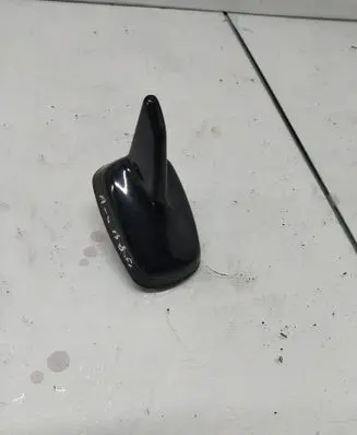 Audi A4 S4 B8 8K Aerial GPS antenna 4G0035503E
