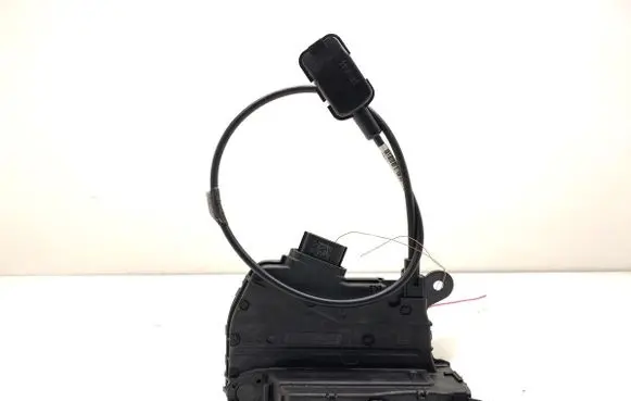 Renault Trafic III (X82) Front door lock 805024134R